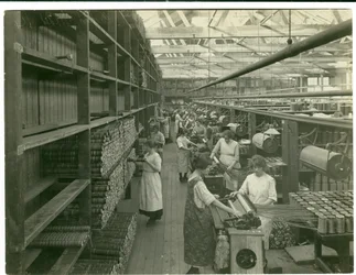 Impostazione delle bobine Axminster, fabbrica di tappeti, 1923
